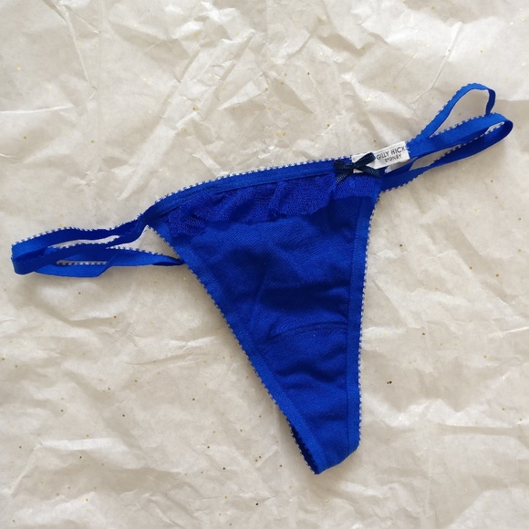 gilly hicks thong